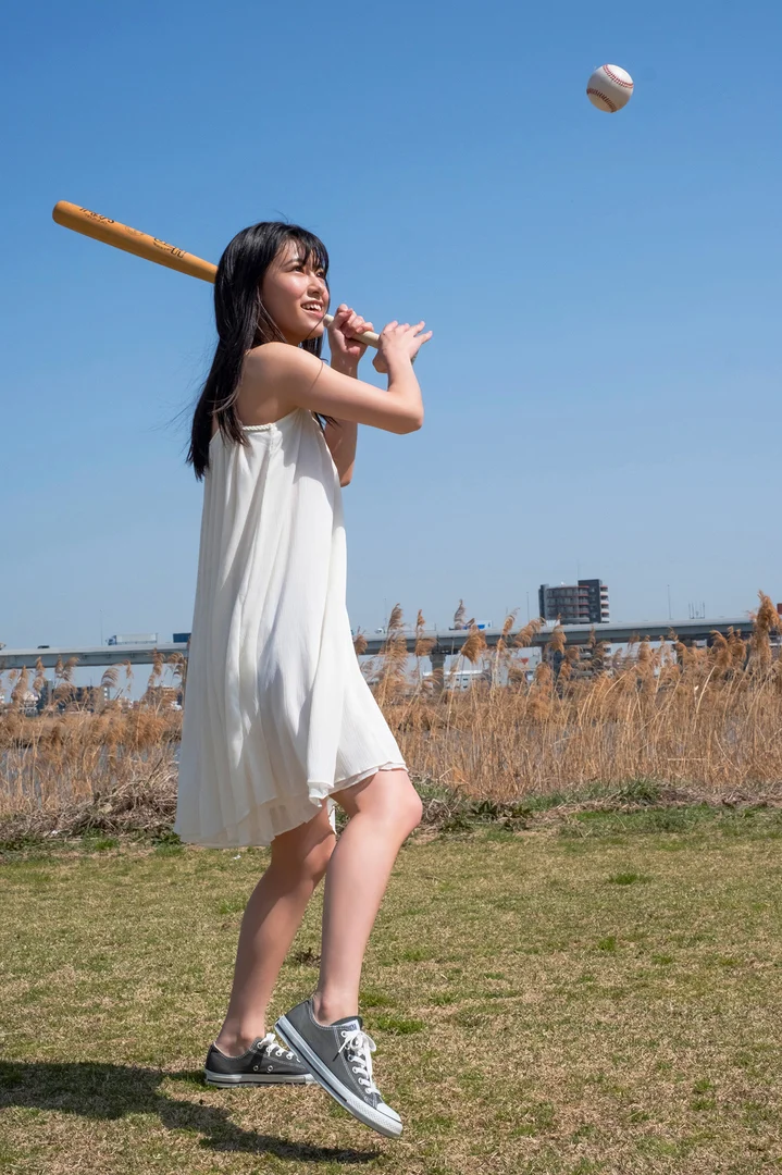 ヤンマガアザーっす 池田朱那 写真集3