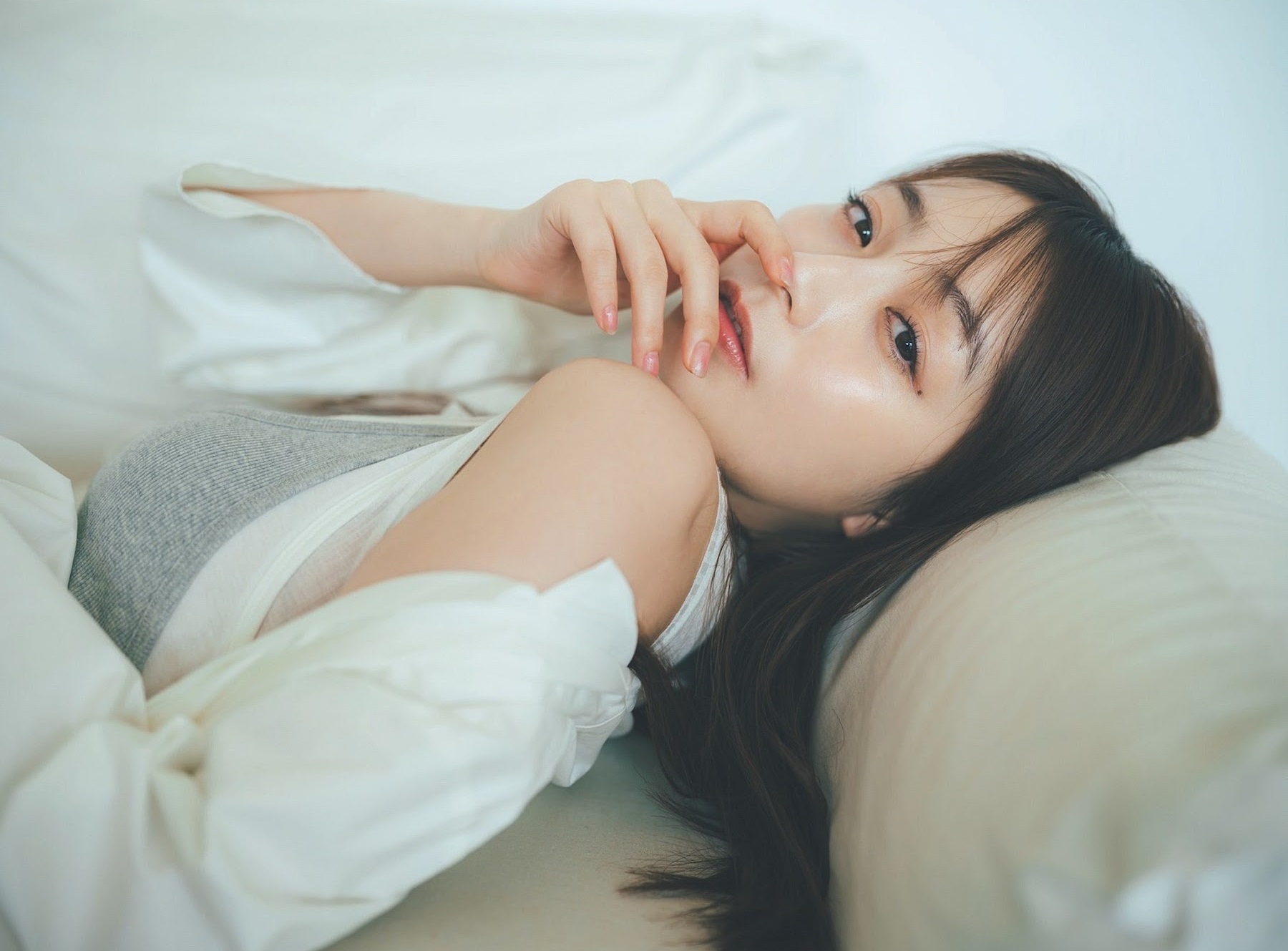 宇垣美里グラビアおっぱいエロ画像