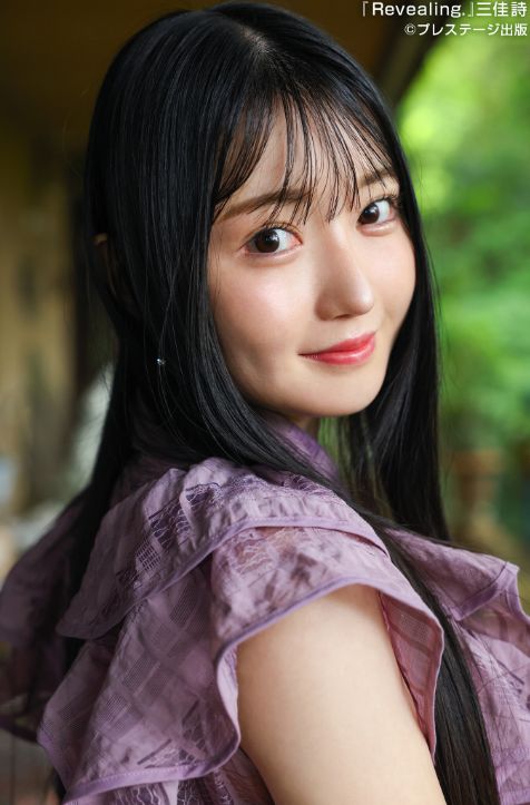 三佳詩乳首ヌードおっぱいエロ画像
