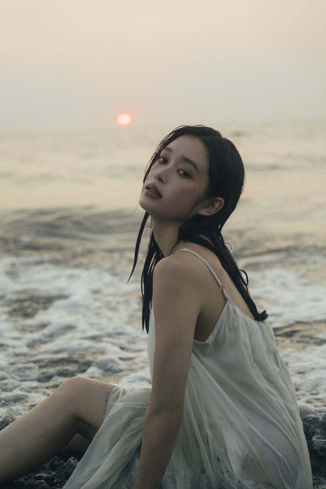 高石あかりグラビアおっぱいエロ画像