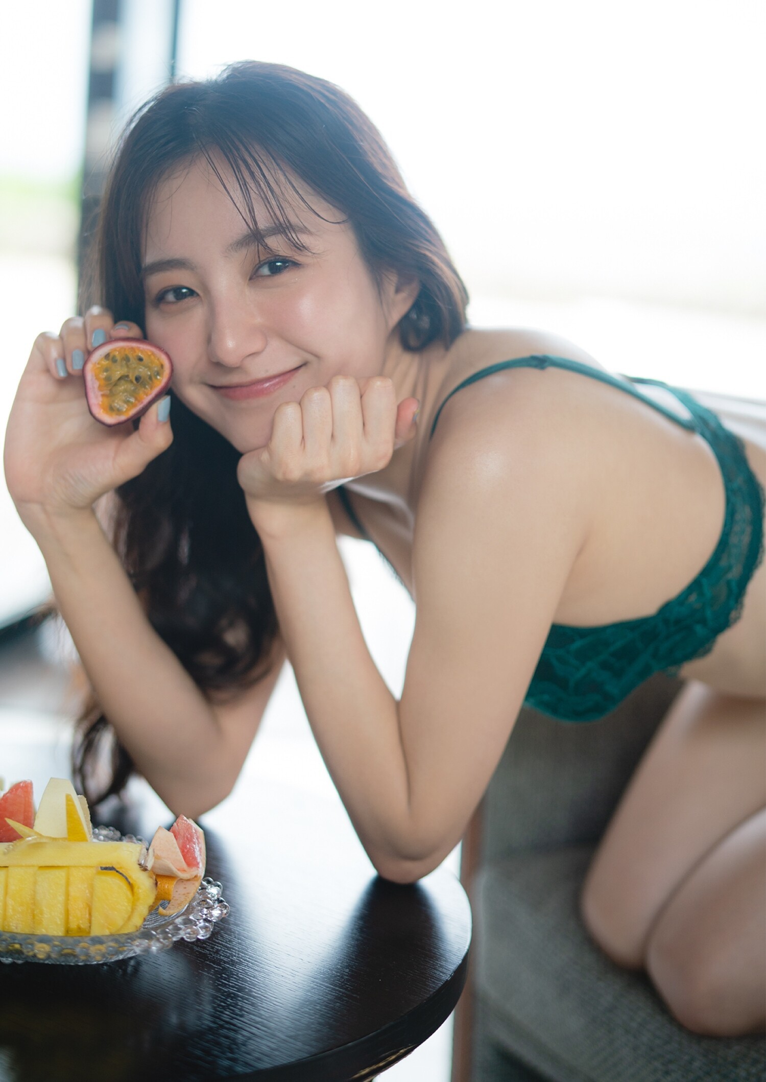 高田里穂グラビアおっぱいエロ画像