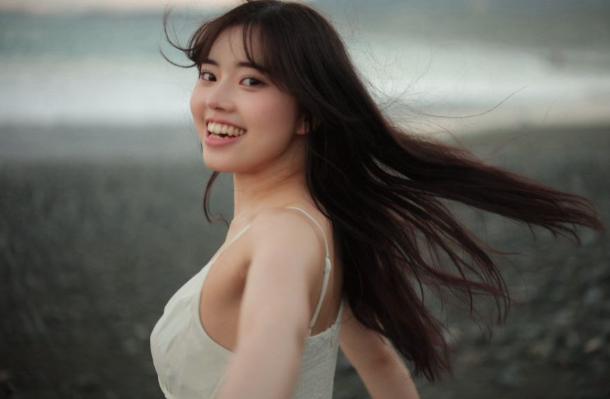 神喜ミアグラビアおっぱいエロ画像