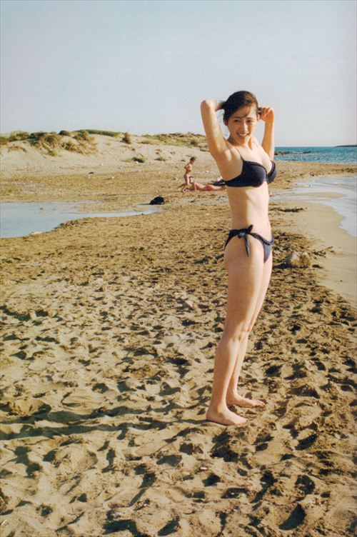 綾瀬はるかグラビアおっぱいお尻エロ画像