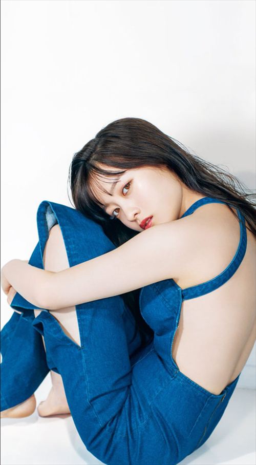 橋本環奈グラビア肌露出おっぱいエロ画像