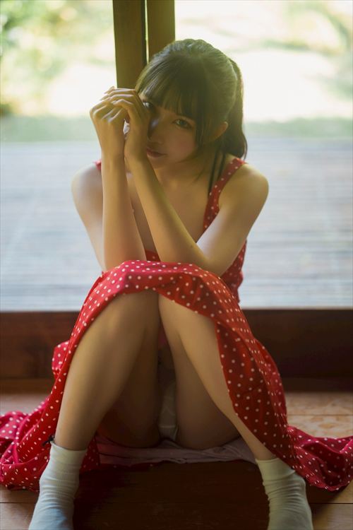 伊織芽衣 グラビア セクシーランジェリー姿