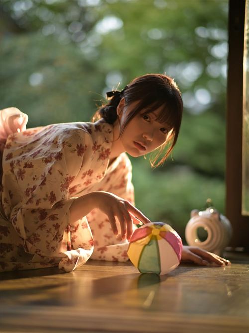 石川澪のTikTokとAVピストンシーンのエロいギャップ画像