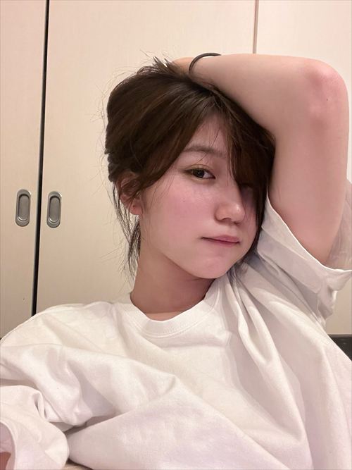 川道さら 自撮りでセクシーな下着姿を披露