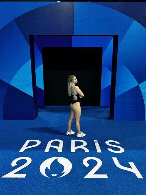 ルアナ・アロンソ セクシーなグラビア画像