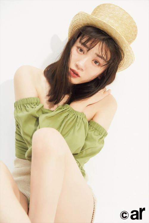 永野芽郁の過去のエロ画像エログラビア露出画像