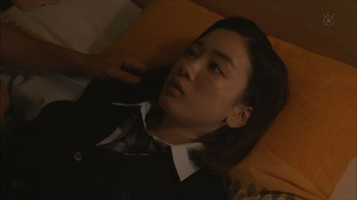 永野芽郁の過去の濡れ場画像エロ画像エログラビア露出画像
