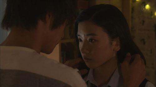 永野芽郁の過去の濡れ場画像エロ画像エログラビア露出画像