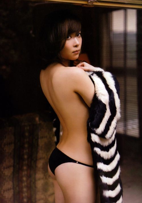 指原莉乃 過去の魅力 セクシー