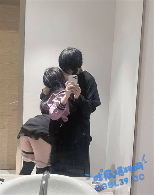 美少女TikTkerエロ配信ハメ撮り流出