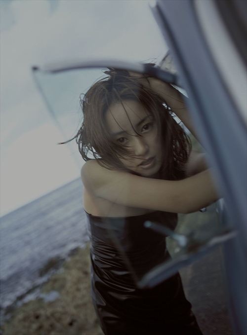 矢田亜希子グラビア画像