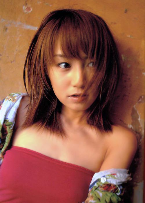 矢田亜希子グラビア画像