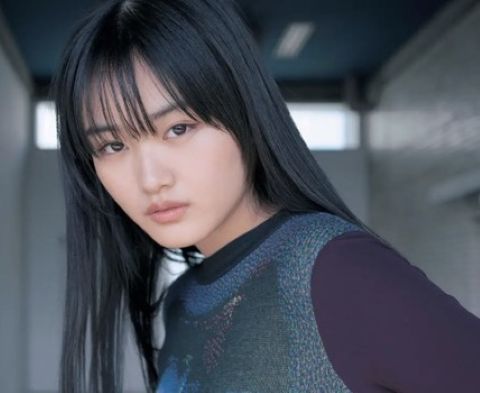 櫻坂46・山﨑天ちゃん、デカパイ過ぎて笑う・・（GIF動画）