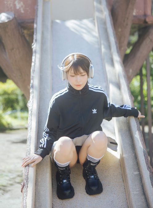 似鳥沙也加おっぱいエロ画像