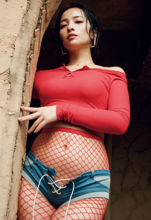 水崎綾女おっぱいエロ画像