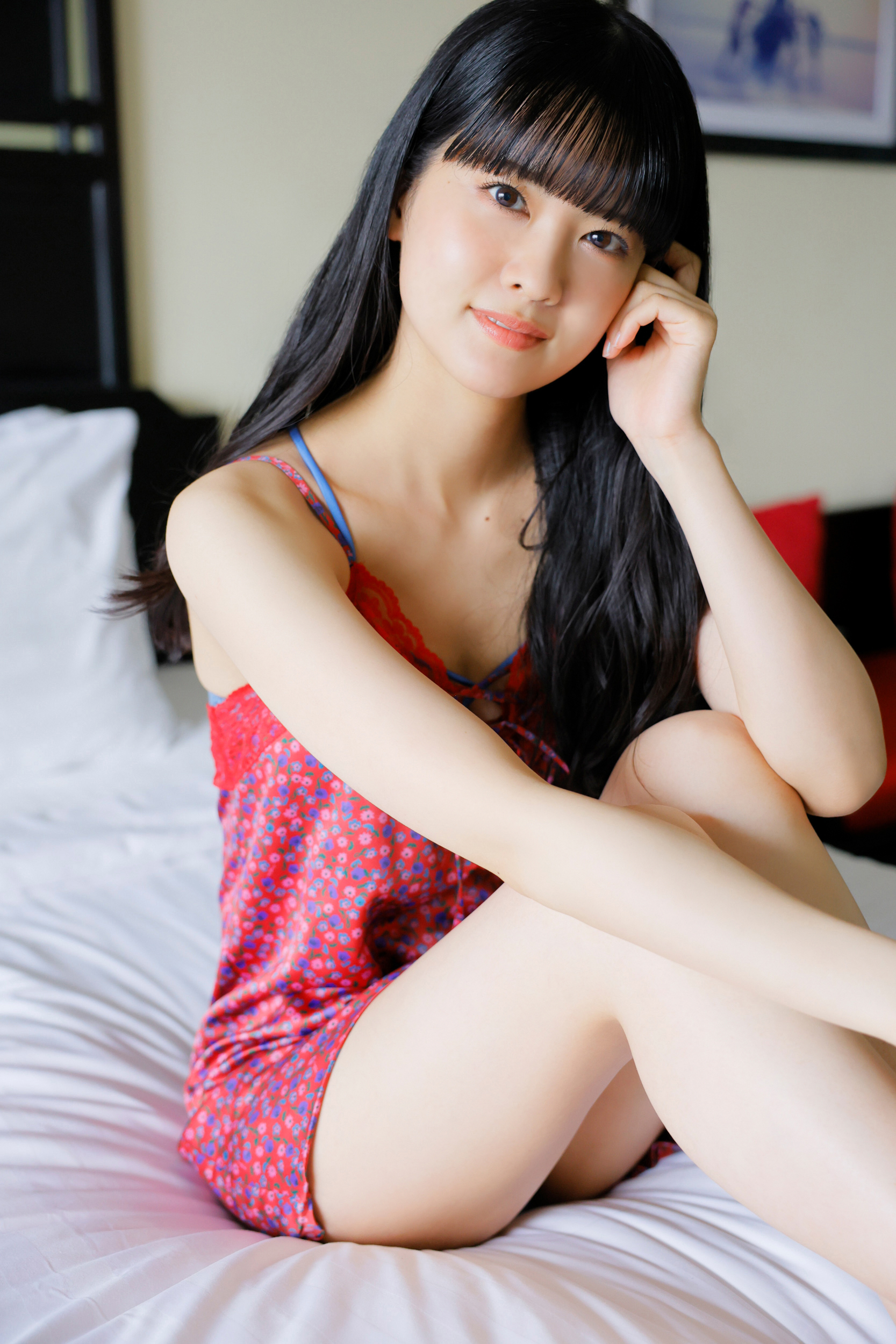 大西亜玖璃グラビアおっぱいエロ画像