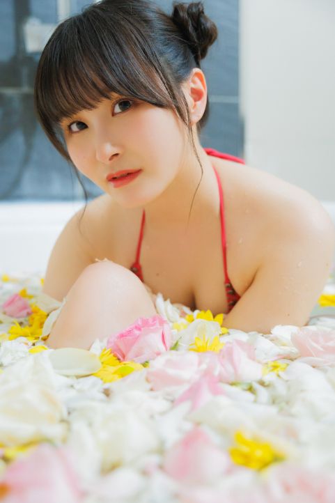 相良茉優 おっぱいエロ画像