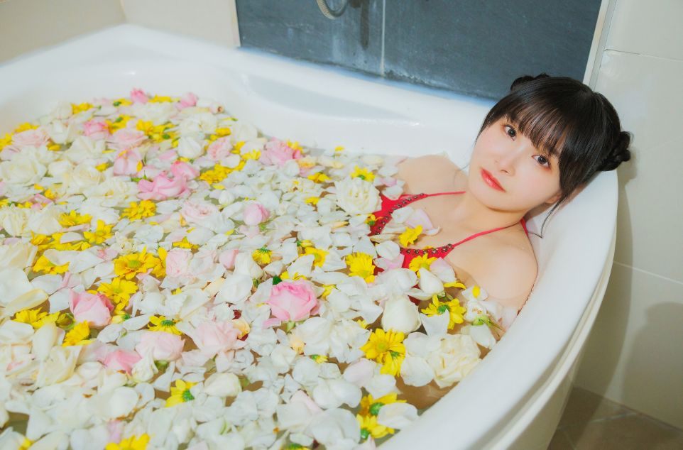 相良茉優 おっぱいエロ画像