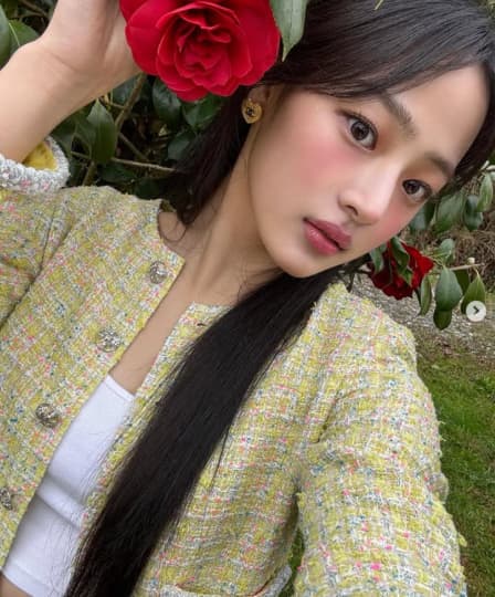 NewJeansおっぱいエロ画像