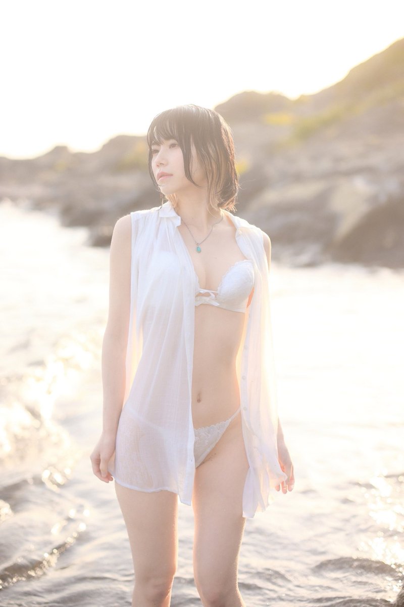 仁藤りさヌードおっぱいエロ画像