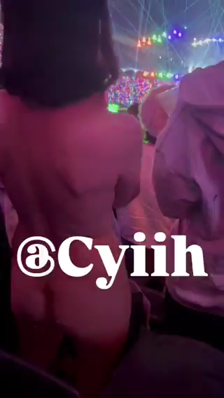 SnowManライブヌードファンサービス 脱ぎたてボディが光るエロすぎる実録映像