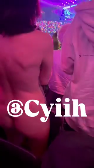 ジャニオタ全裸ペンラ炎上まとめ SnowManコンサートで起きた本気すぎるエロ表現