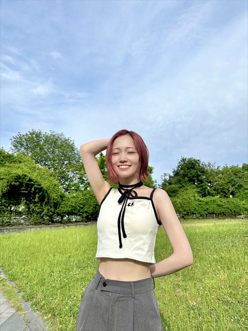 秋谷百音濡れ場SNS私服乳首ヌードエロ露出おっぱい画像