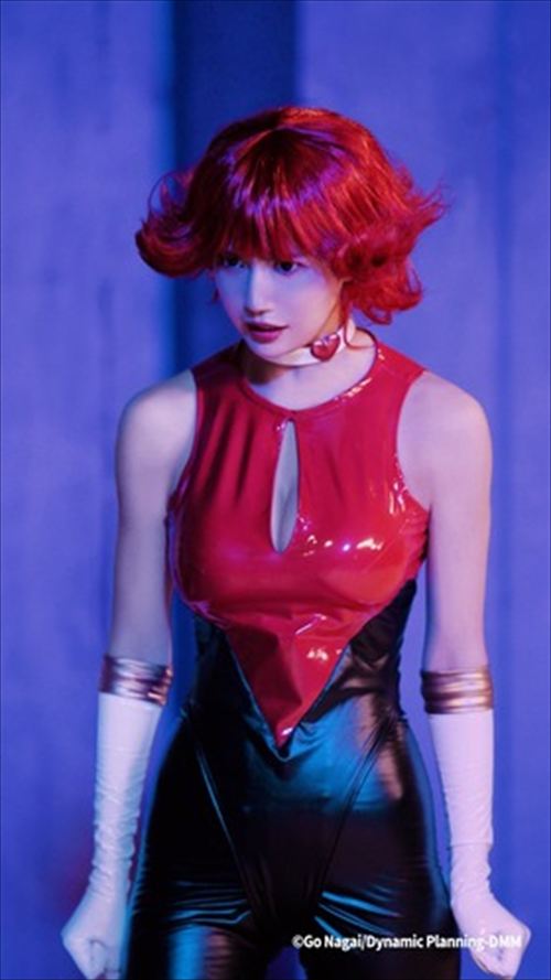 阿部なつき430万フォロ爆乳私服乳首ポチ谷間深すぎ