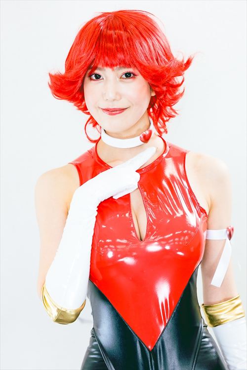 DMM TV阿部なつきキューティーハニー谷間丸出し乳首浮き