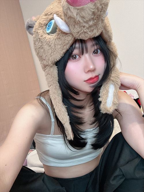 本望あやか 、SNSコスプレ自撮りエロ画像