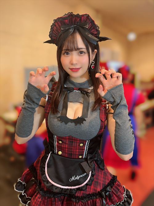 堀内玲 コスプレ水着 プルプル巨乳