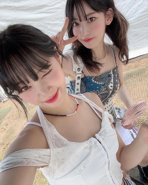 LE SSERAFIM・キム・チェウォングラビア自撮りライブおっぱいエロ画像