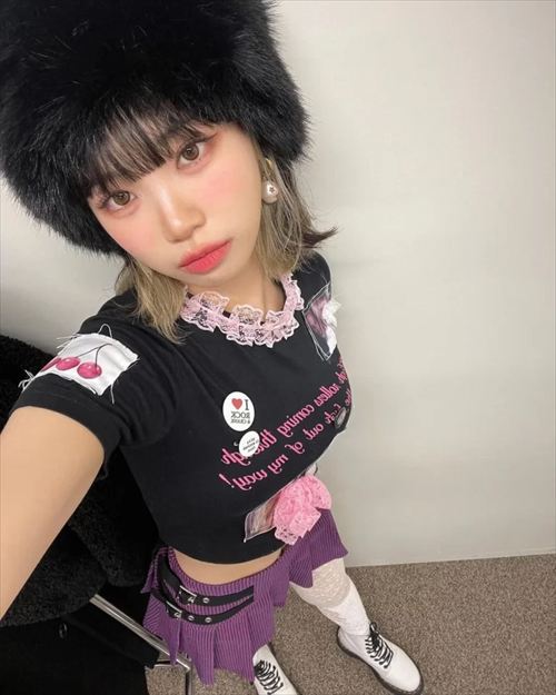 LE SSERAFIM・キム・チェウォングラビア自撮りライブおっぱいエロ画像