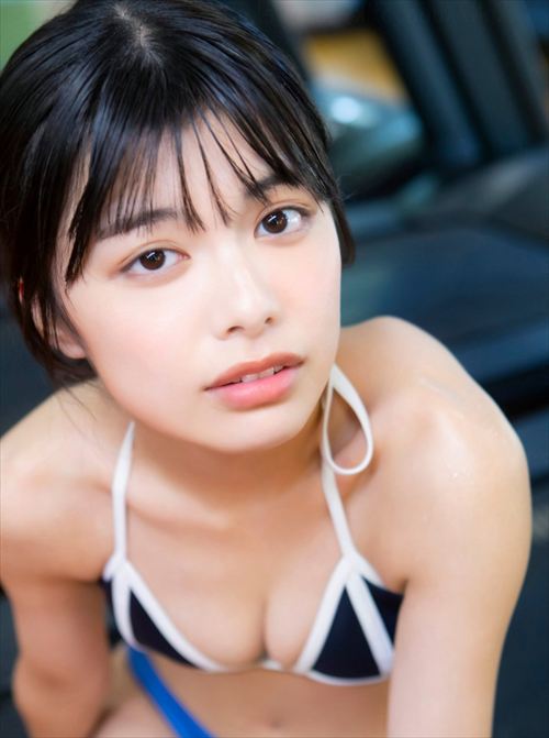 水着交換グラビア 松田実桜 西尾希美 セクシーコラボ