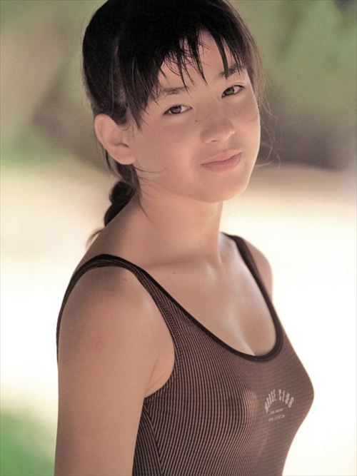 宮沢りえサンタフェ乳首ヌードグラビアエロ露出おっぱい画像