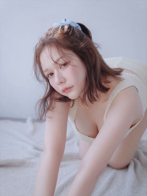 村重杏奈 水着おっぱい丸見え級 最新セクシーショット