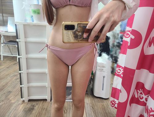 成瀬いな 旧蒼猫いな 自撮り爆乳 横乳丸出し