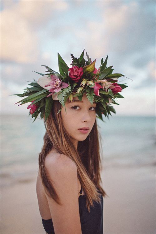 Nikiこと丹羽仁希手ぶらヌードおっぱい、Tバック水着おっぱいグラビアエロ画像