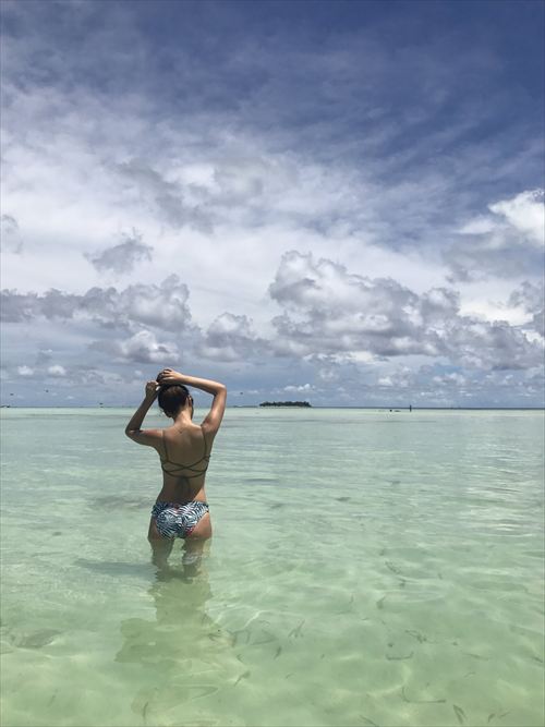 Nikiこと丹羽仁希手ぶらヌードおっぱい、Tバック水着おっぱいグラビアエロ画像