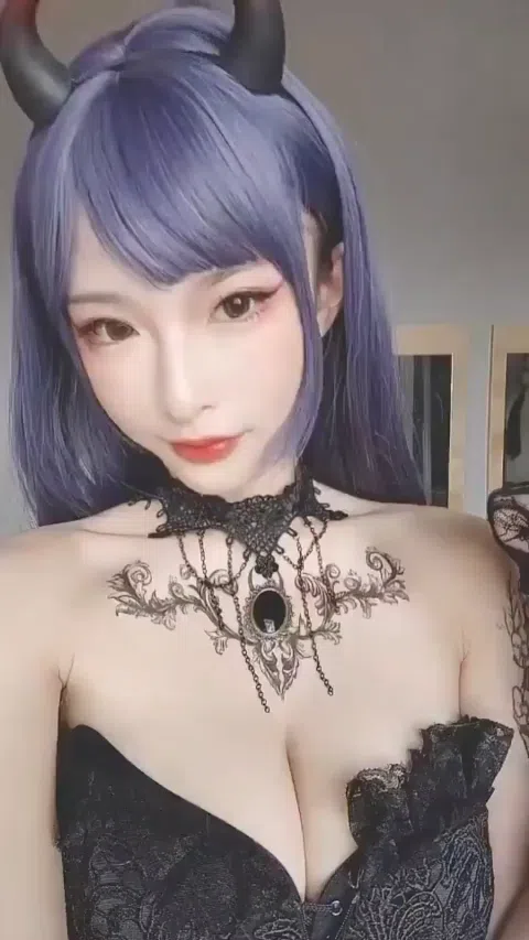 清水由乃 チャイナドレス 旗袍食い込み 巨乳コスプレ 清楚美人