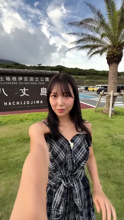 白間美瑠 乳首 写真集 MERCI 濡れ白シャツ 左乳首くっきり 2025