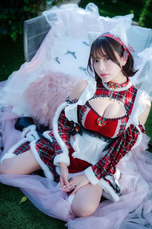 鈴木聖 アニメキャラコスプレ ビキニ風衣装 ヲタ恋グラドル