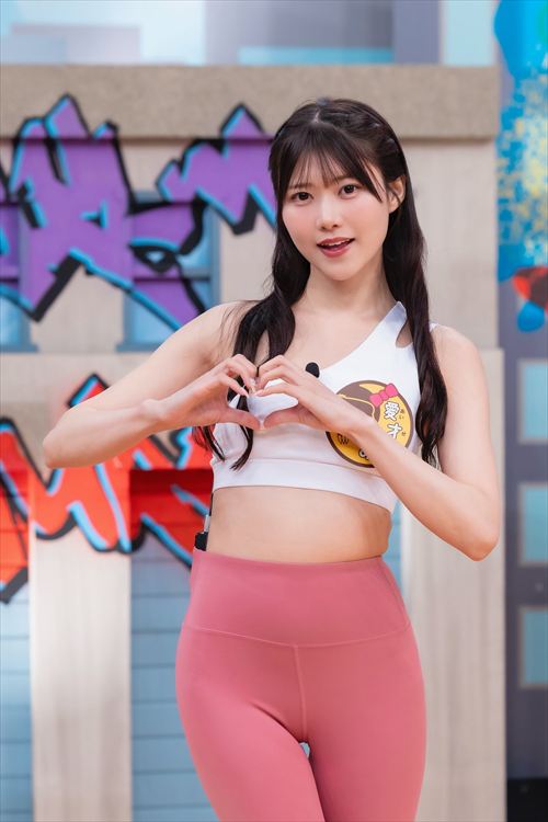 うんぱい小野六花ヨガパンツ地上波エロシーン8