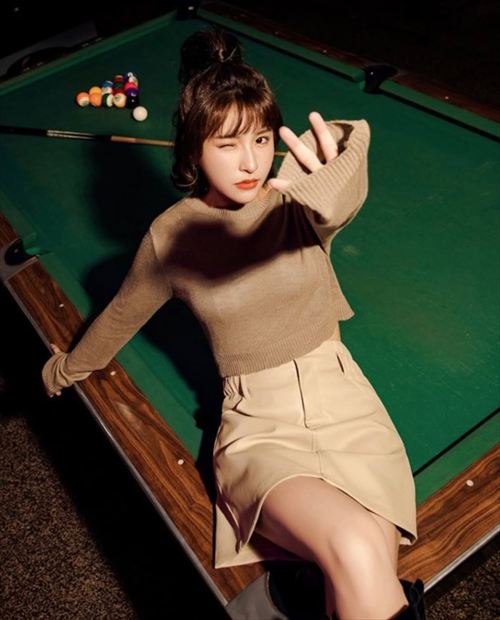 峮峮 流出おしっこ 台湾アイドル無防備姿