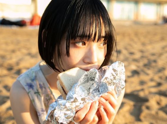 アユニDおっぱいエロ画像