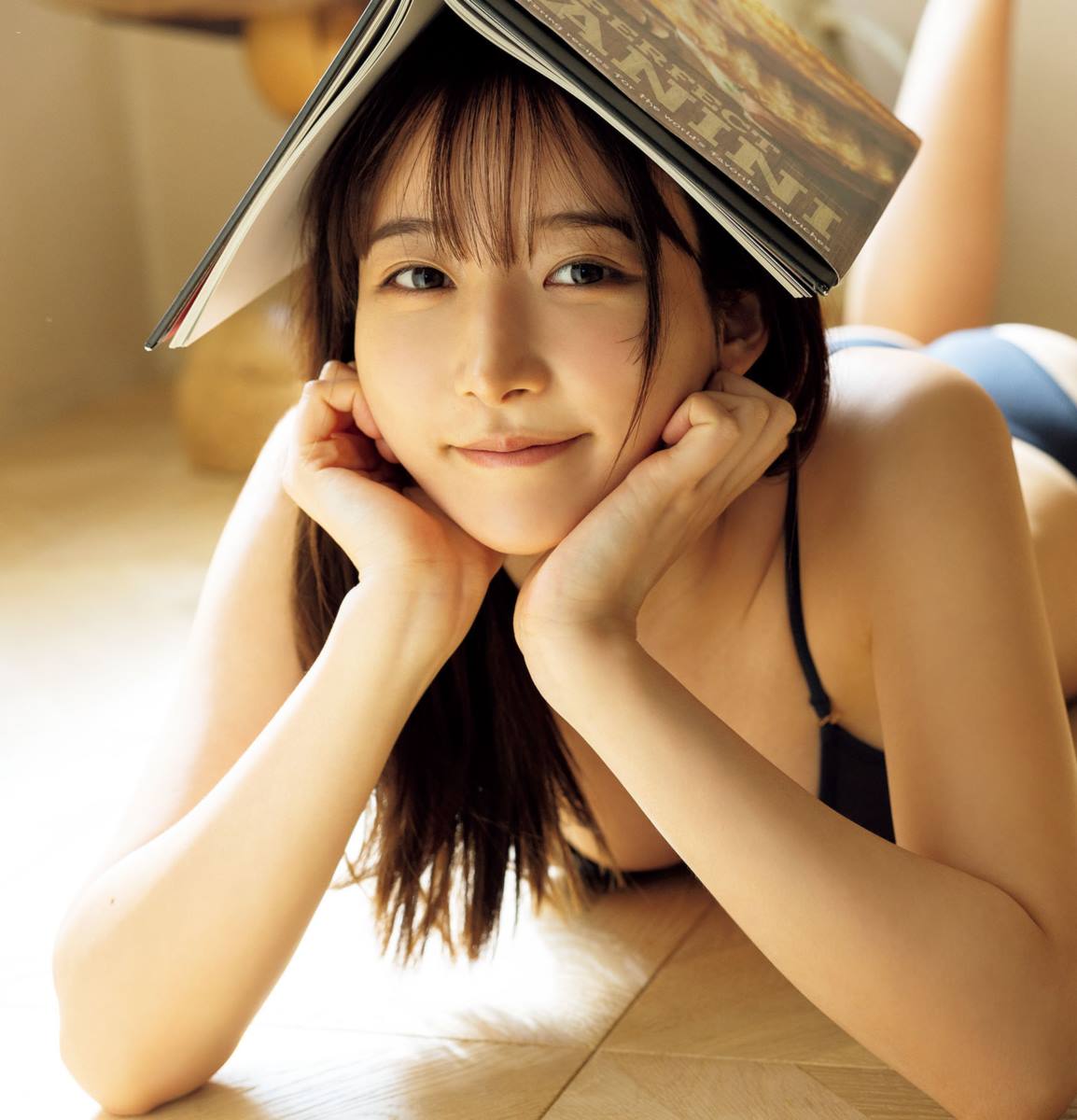 山崎あみグラビアおっぱいエロ画像