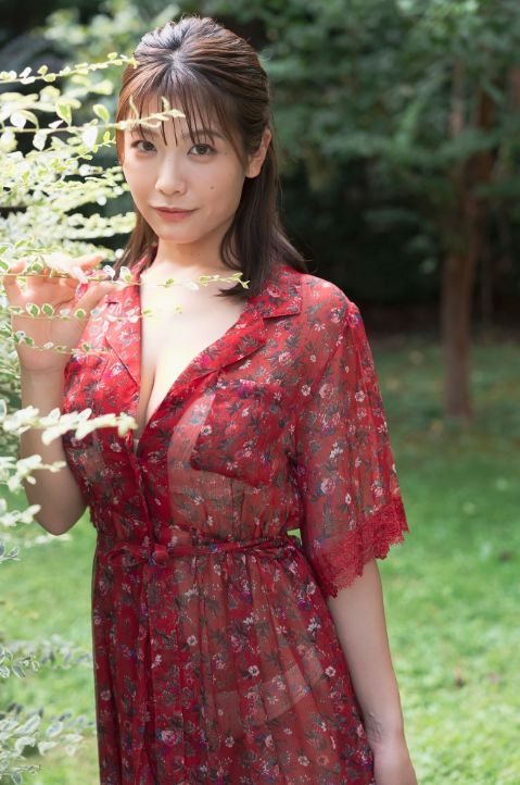 るるたんグラビアおっぱいエロ画像